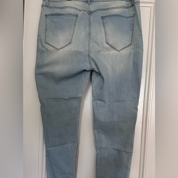 VIP Honey Los Angeles Stretch Jeans - Light Blue - 3 XL - Picture 3 of 7